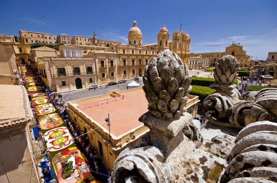Onde Di Sicilia Suite Sea View 阿沃拉 外观 照片