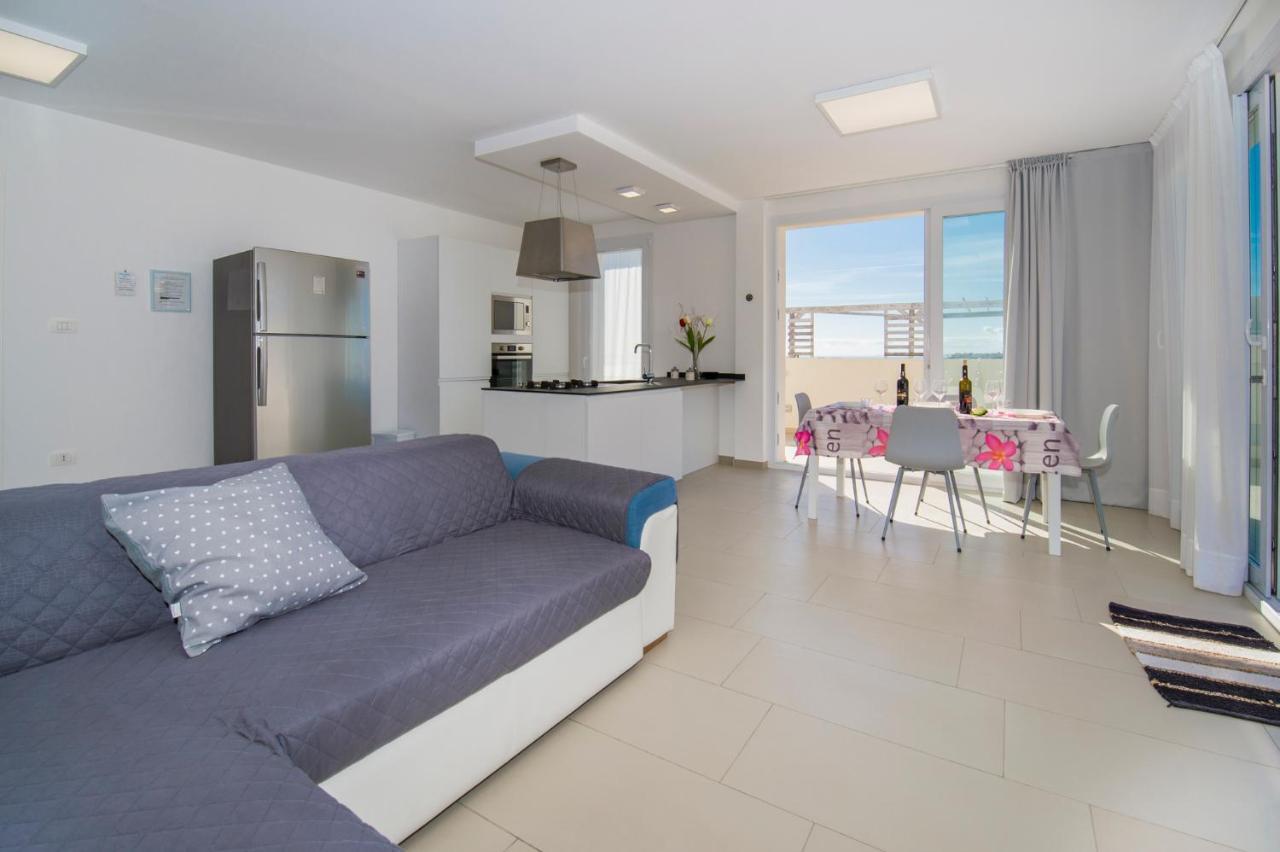 Onde Di Sicilia Suite Sea View 阿沃拉 外观 照片